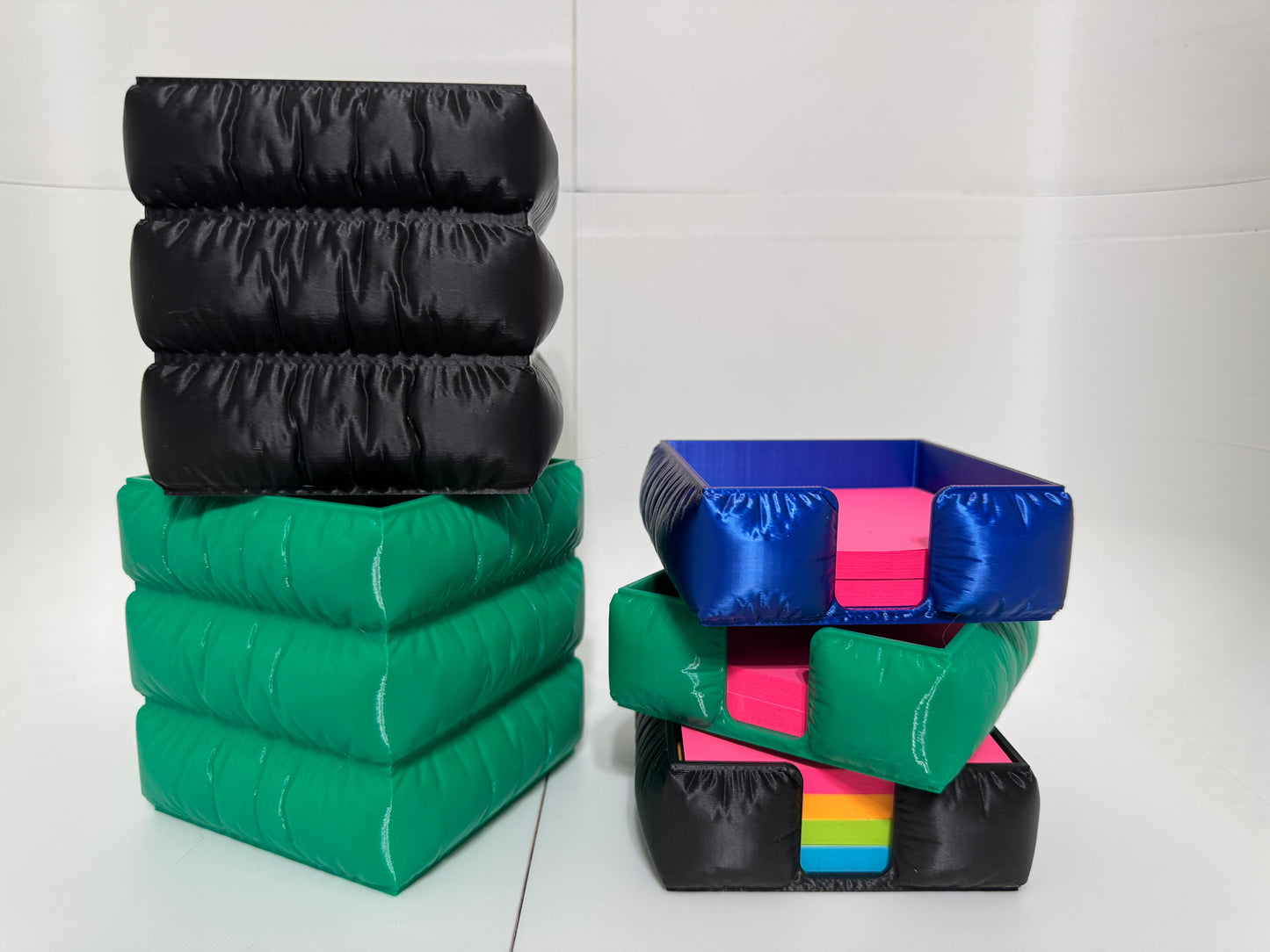 Inflated style desk set